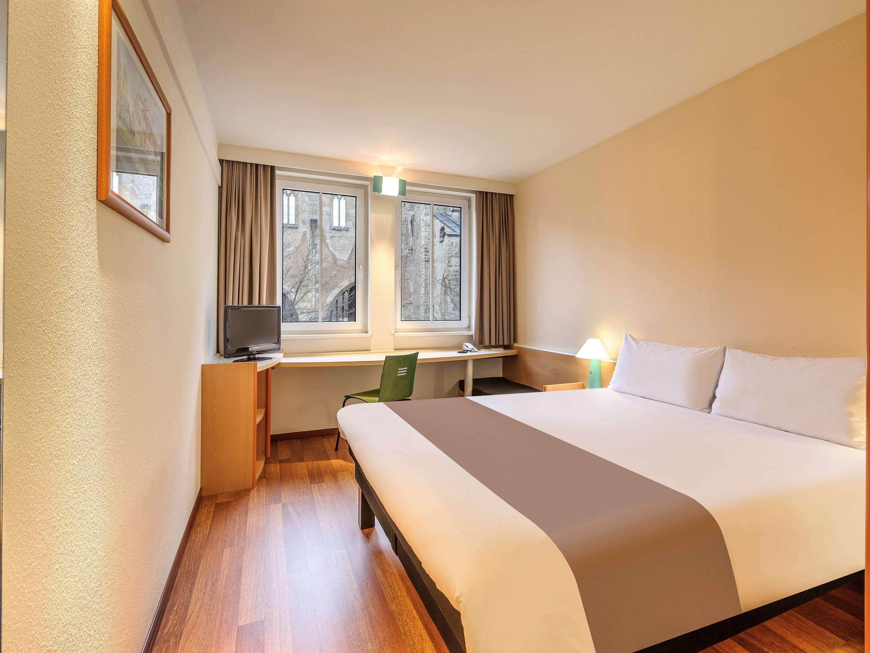 Ibis Hotel Erfurt Altstadt Exteriör bild